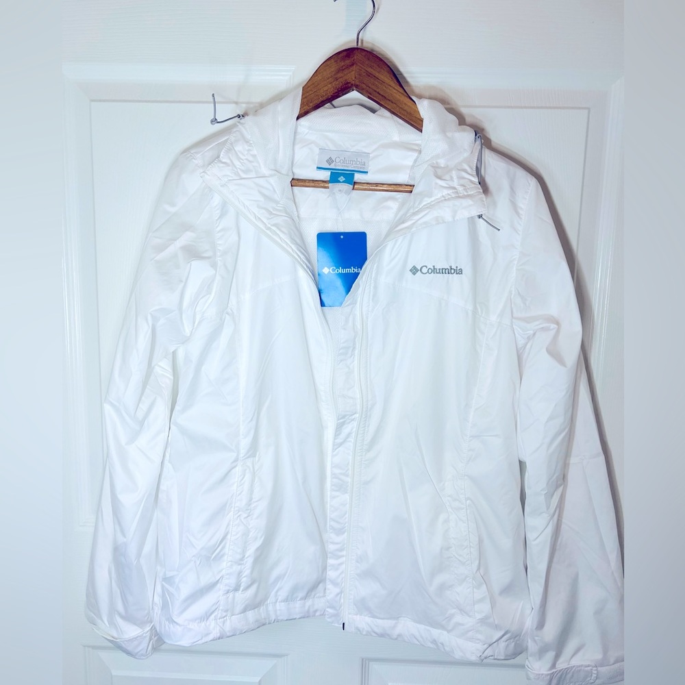 NWT Columbia White Zumba Stack II Jacket